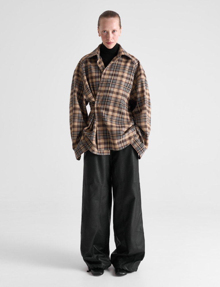 Брюки из эко-кожи