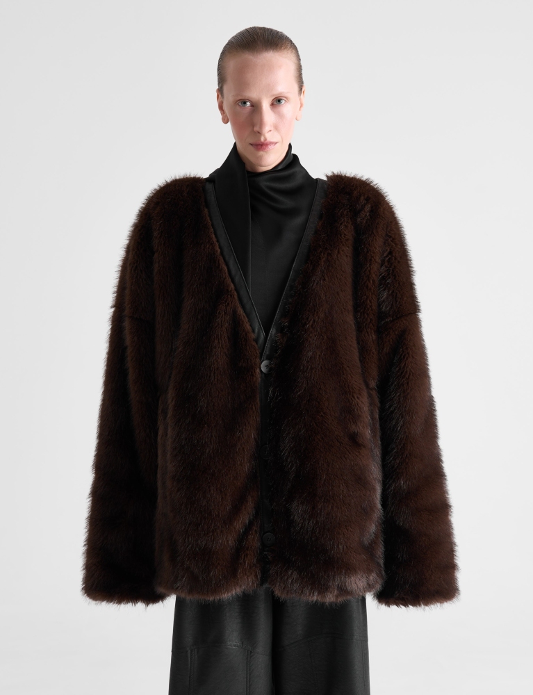 Шуба на пуговицах