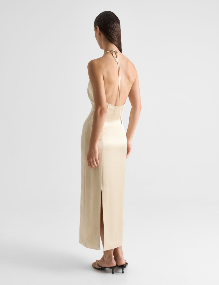 Платье с оплечьем