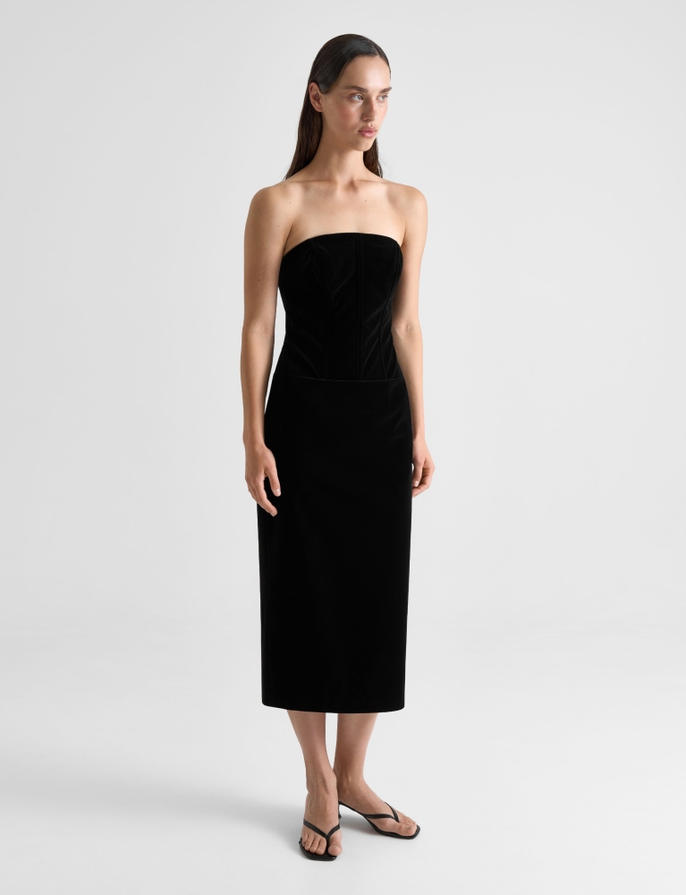 Платье футляр из бархата 