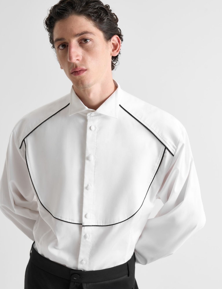 Сорочка с плотной кокеткой 